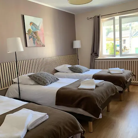 Mirroir En Champagne, Jusque 10 Voyageurs Boursault